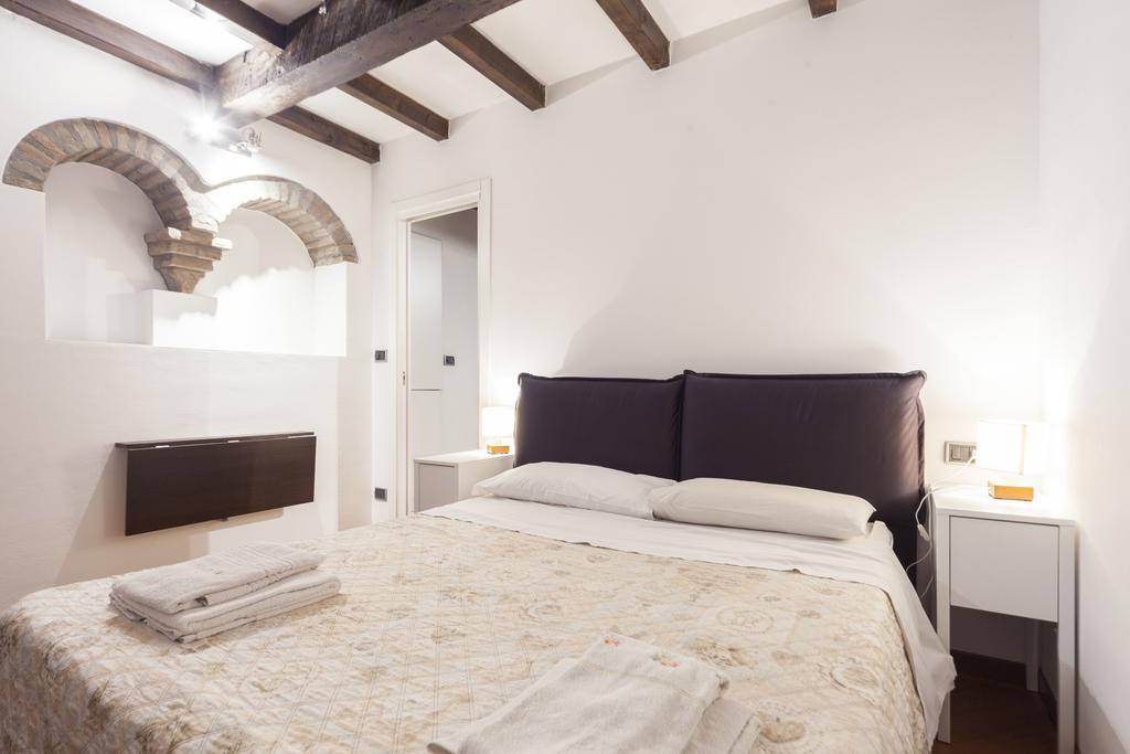 Ludovico De Varthema, Bologna Apartamento Exterior foto